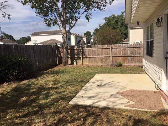 Building Photo - 3253 Wingfield Way
