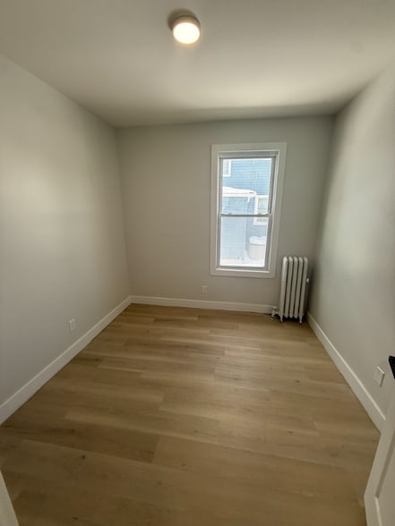 Building Photo - 575 13th Ave