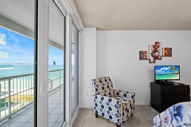 Building Photo - 9341 Collins Ave