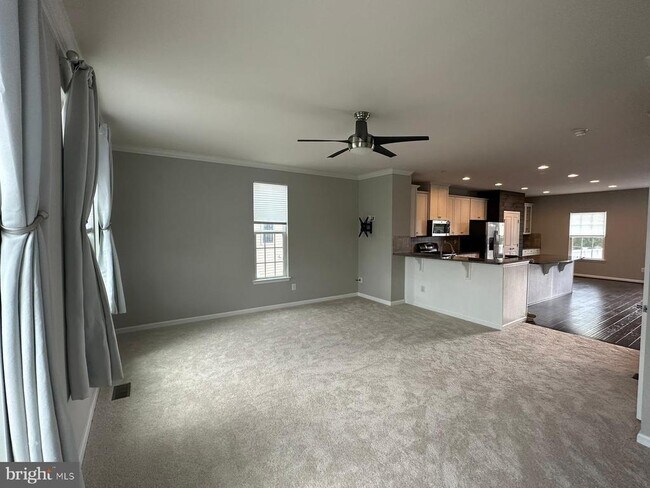 Building Photo - 129 Hornbeam Dr