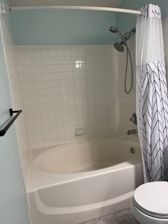 Building Photo - 2940 W Centennial Dr