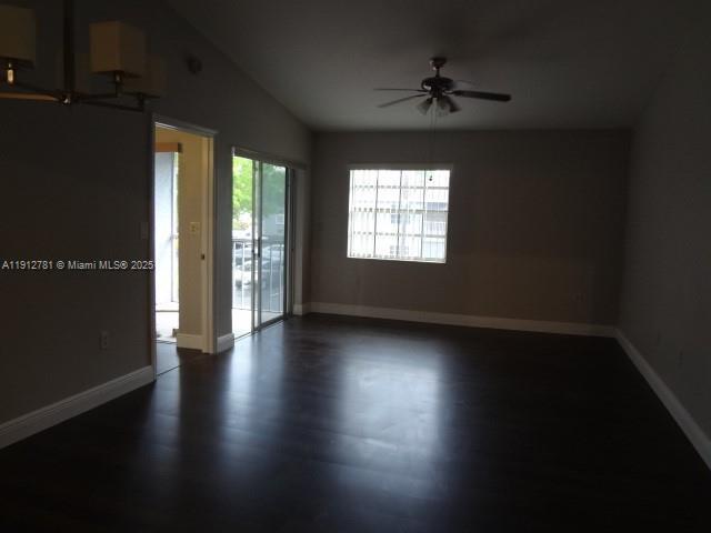 Building Photo - 452 NE 210th Cir Terrace