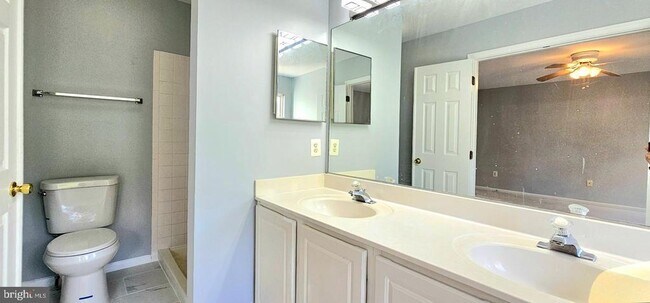 Building Photo - 6623 Patent Parish Ln