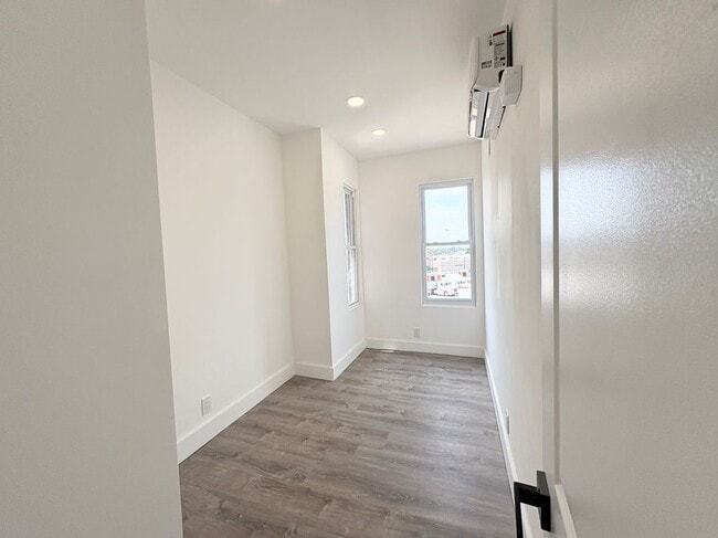 Building Photo - 30 Haddon Ave