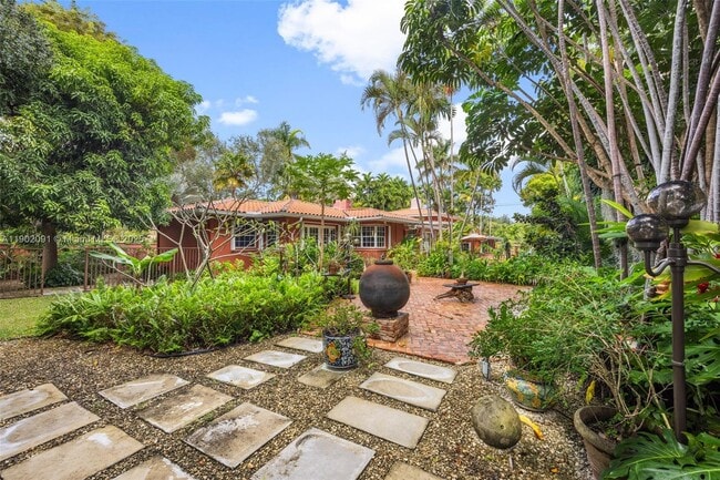 Building Photo - 1600 Nocatee Dr