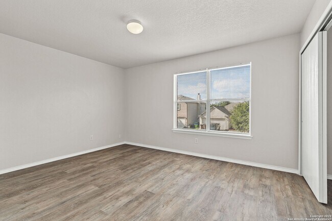 Building Photo - Spacious 4/2/2 in Meadows at Bridgewood