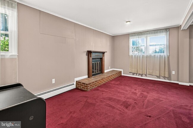 Building Photo - 2843 Annandale Rd