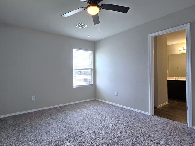 Building Photo - Harrah Haven: Exceptional 3 Bed, 2 Bath Re...