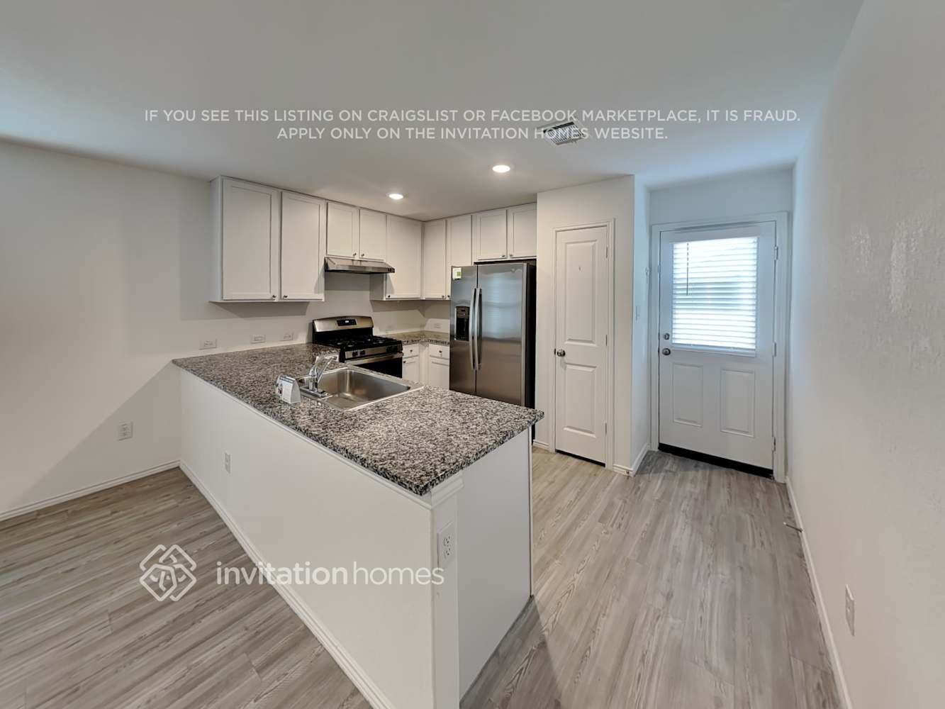 Building Photo - 4133 Waterfall Cv