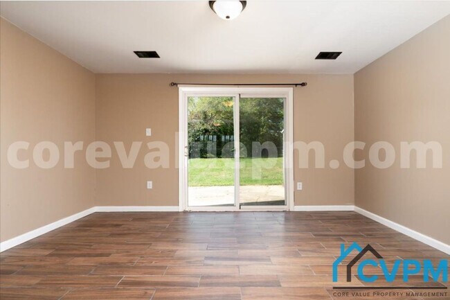Building Photo - 930 Autumn Valley Ln