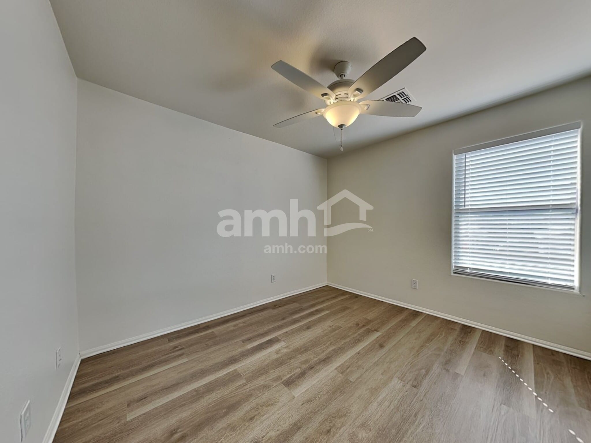 Building Photo - 6132 S Black Hills Way
