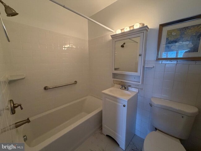 Building Photo - 7352 Lee Hwy