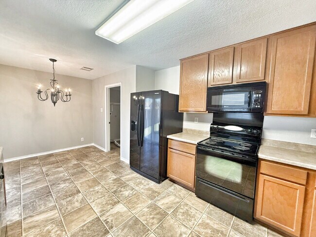 Building Photo - "Receive 2 weeks free off your first full ...