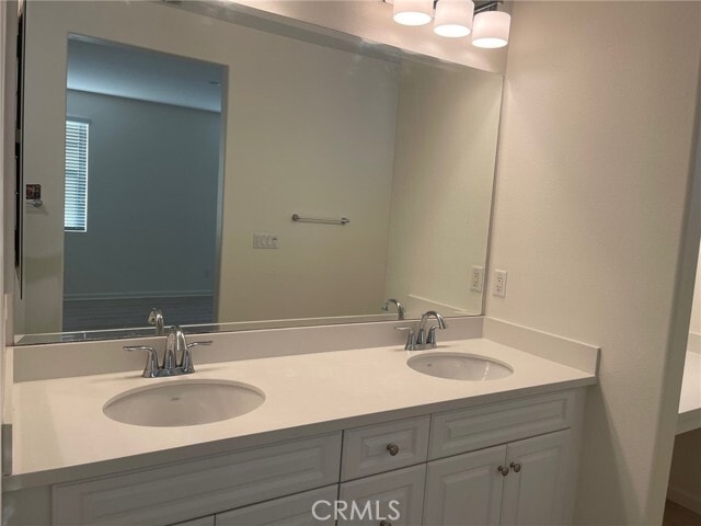 Building Photo - 2904 E Via Fiano