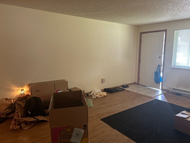 Building Photo - Great Duplex in Loveland