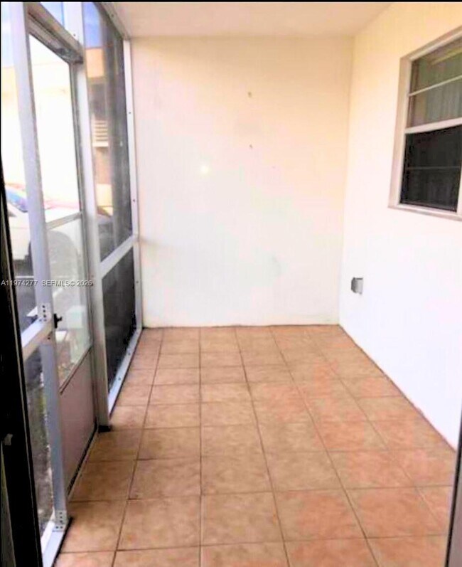 Building Photo - 6507 Winfield Blvd