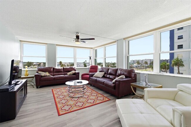 Building Photo - 17408 Gulf Blvd