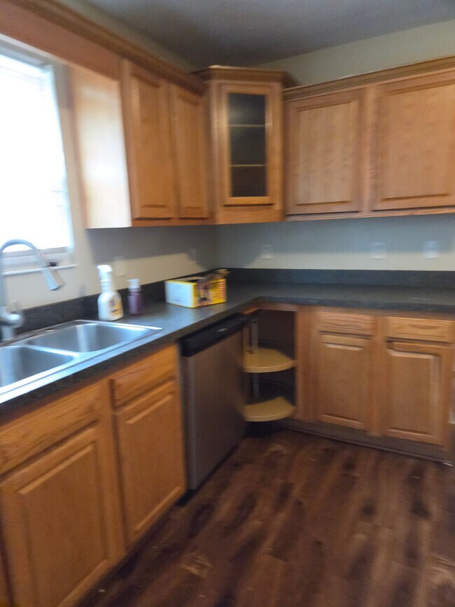 Building Photo - 2139 Trapp Ct