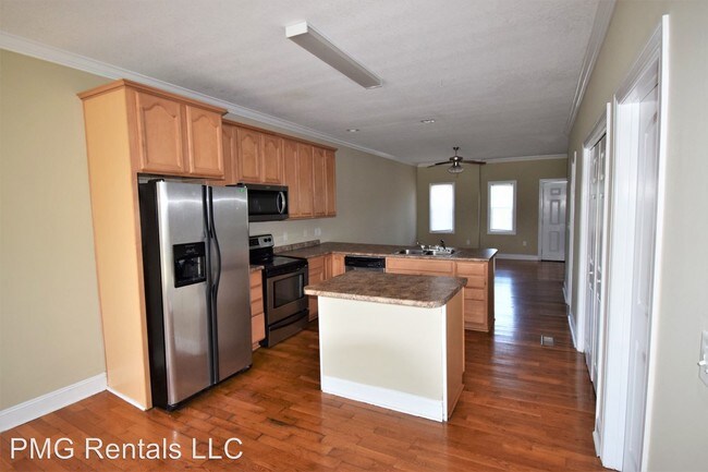 Building Photo - 4988 Burkhalter Rd