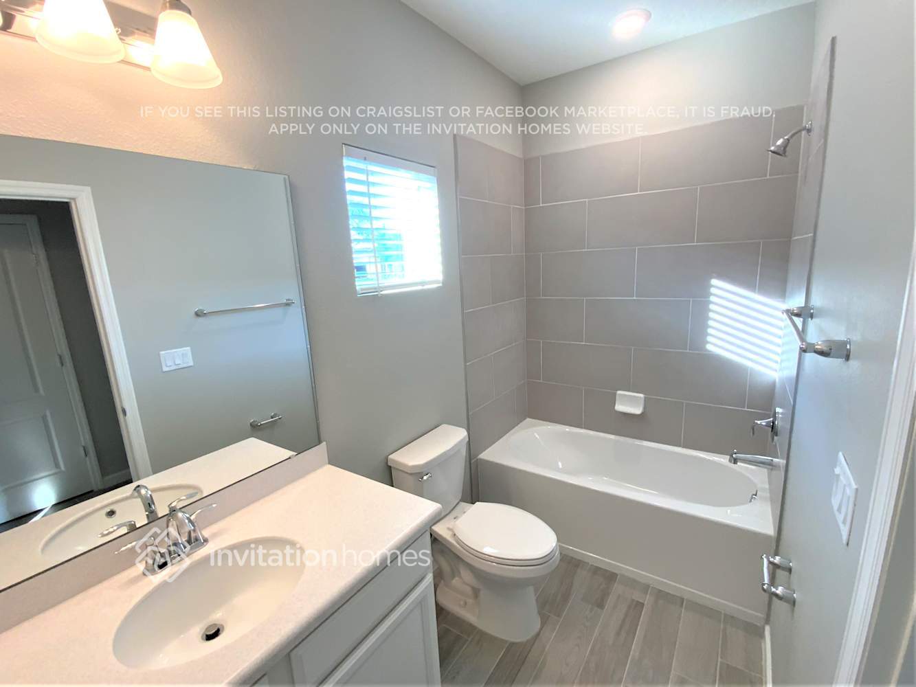 Building Photo - 272 Ash Breeze Cv