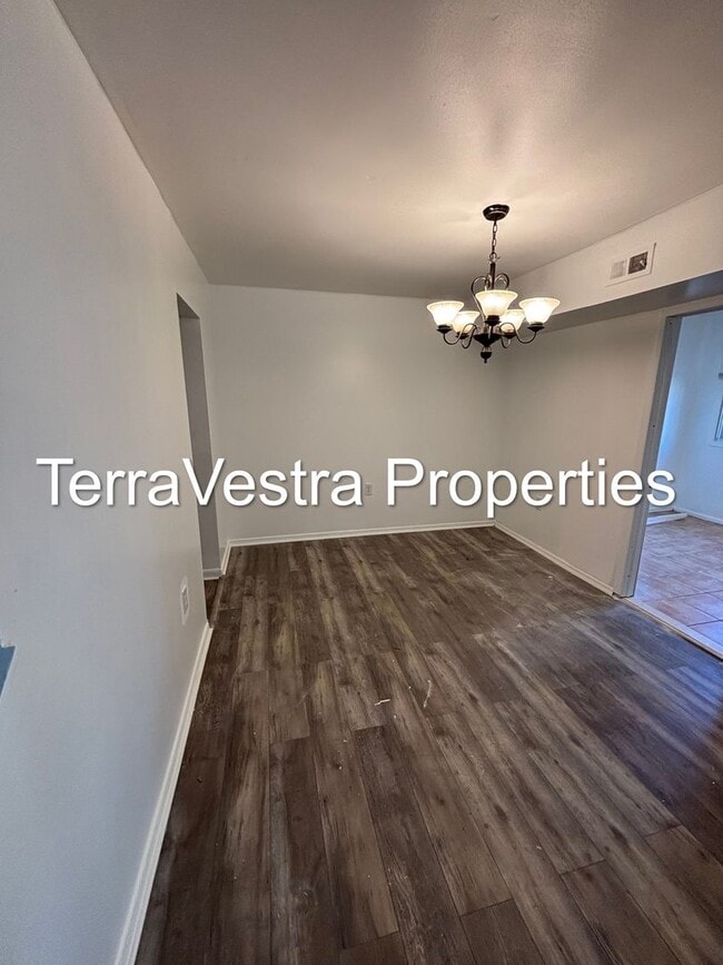 Building Photo - 3 Bed in Clementon! Eligible for $500 Security Deposit.