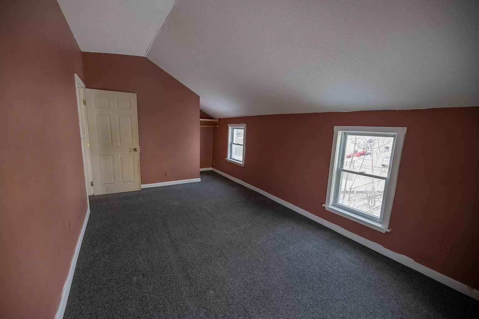 Building Photo - 96 Bosworth St