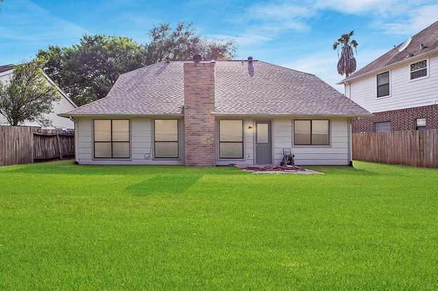 Building Photo - 3807 Cedar Valley Dr