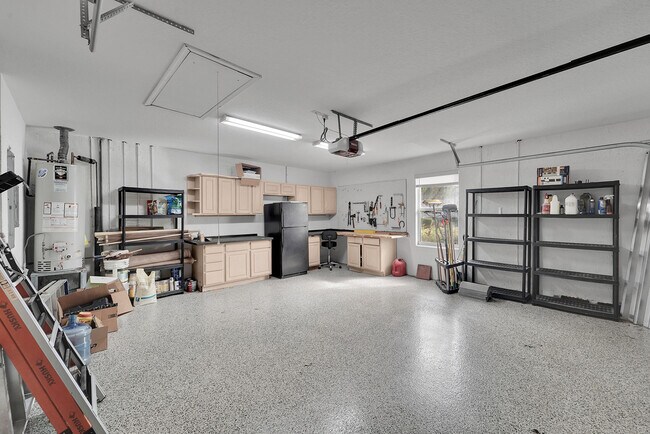 Building Photo - 6419 NW 99th Dr