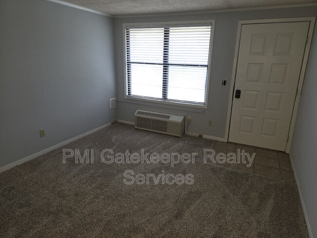 Building Photo - 9539 Olde Woods Dr