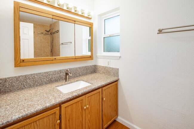 Building Photo - 3000 Longleaf Dr