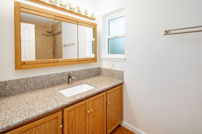 Building Photo - AUGUST PRE-LEASE!  Spacious 3 Bedroom 2 Bathroom House on Corner Lot