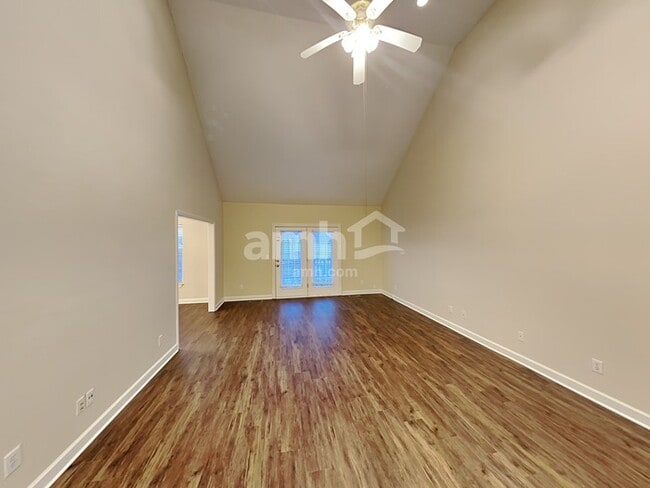 Building Photo - 1707 Arrow Head Dr