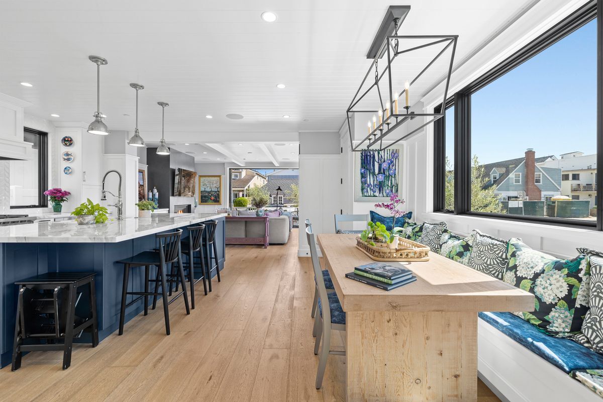 Building Photo - 201 Opal Ave