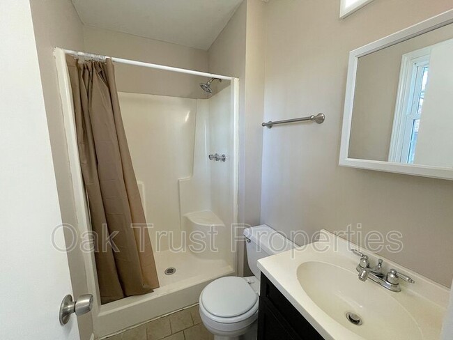 Building Photo - 103 Cambell Ct