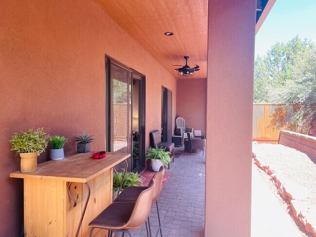 Building Photo - 3835 Portofino Wy