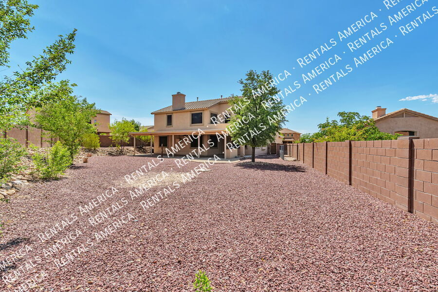 Building Photo - 10813 S Bear Table Tank Dr