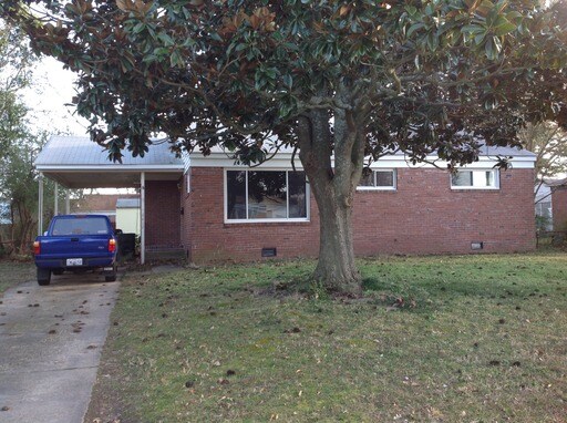Primary Photo - 8412 Norristown Dr