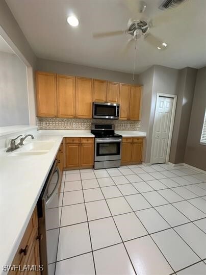 Building Photo - 13110 Lake Meadow Dr