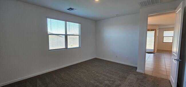 Building Photo - 5050 W Hunter Trl