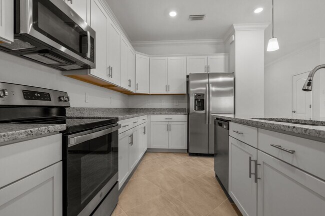Building Photo - 4363 Lemongrass Dr