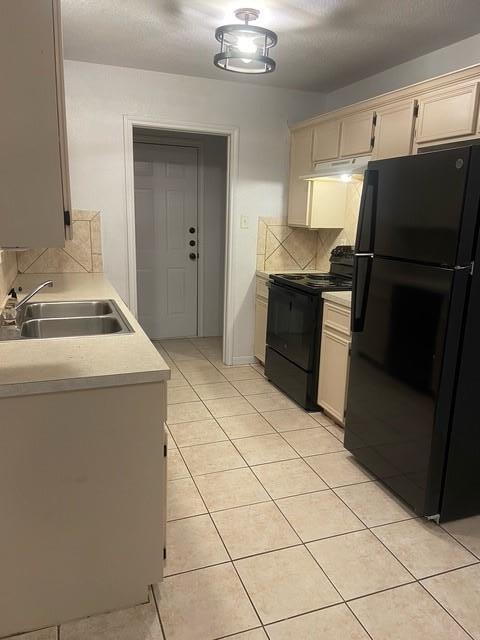 Building Photo - 3700 Dustin Ct