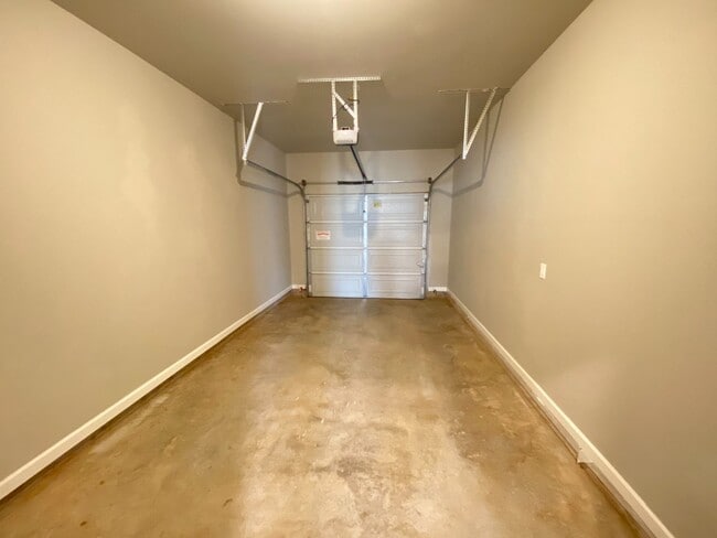 Building Photo - 7708 Westhall Pl