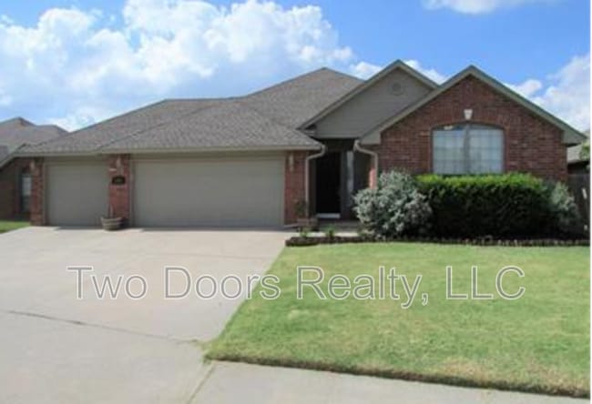 Building Photo - 3016 Cruden Dr
