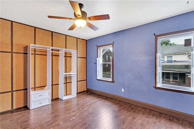 Building Photo - 297 42nd St