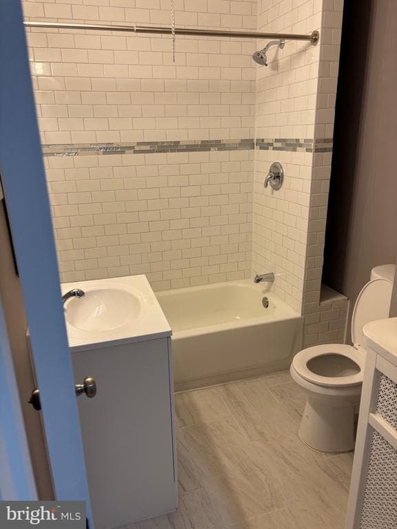 Building Photo - 2113 Kennedy St