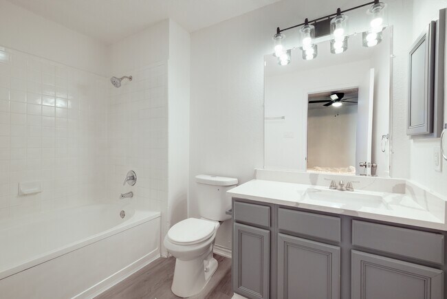 Building Photo - 3506 Moss Meadow