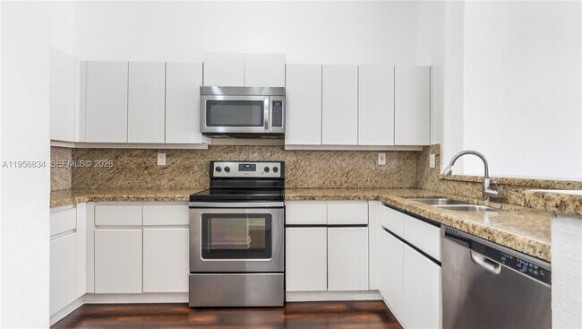 Building Photo - 20820 San Simeon Way