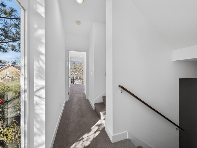 Building Photo - 809 NW 52nd St