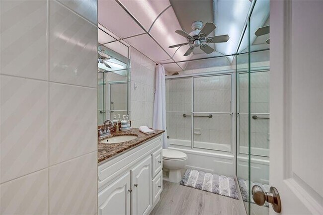 Building Photo - 111 Briny Ave