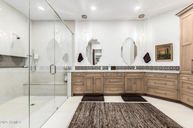 Building Photo - 7485 E Tumbleweed Dr